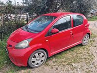 Gebraucht Toyota Aygo 54 PS (39 kW) 2007 Rot Kleinwagen