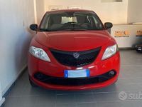 Usata Lancia Ypsilon S 69 CV (50 kW) 2019 Rosso Utilitaria