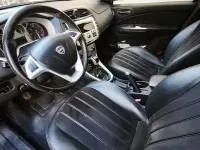 Usata Lancia Delta 120 CV (88 kW) 2010 Grigio Utilitaria