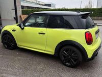 Usata Mini John Cooper Works 136 CV (100 kW) 2024 Verde Utilitaria