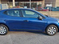 Nuova Renault Clio V Evolution 67 CV (49 kW) 2025 Blu/azzurro Berlina