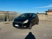 Usata Opel Corsa 85 CV (62 kW) 2011 Nero Utilitaria