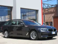 Usata BMW 520 190 CV (139 kW) 2022 Sophistograu metallic Station wagon