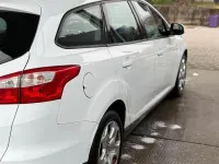 Usata Ford Focus Individual 116 CV (85 kW) 2014 Bianco Station wagon