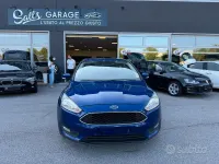 Usata Ford Focus 100 CV (73 kW) 2016 Bluazzurro Berlina