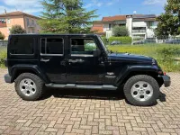 Usata Jeep Wrangler Unlimited Sahara 200 CV (147 kW) 2014 Nero SUV