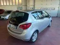 Usata Opel Meriva S 95 CV (69 kW) 2017 Argento Monovolume