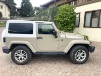 Usata Jeep Wrangler Limited 200 CV (147 kW) 2018 Beige SUV