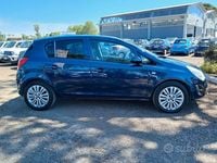 Usata Opel Corsa 75 CV (55 kW) 2012 Blu Berlina