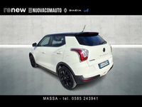 Usata Ssangyong (KGM) Tivoli 115 CV (84 kW) 2017 Bianco SUV