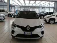 Usata Renault Captur Zen 143 CV (105 kW) 2021 Bianco SUV