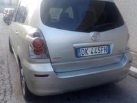 Usata Toyota Corolla Verso 180 CV (132 kW) 2007 Grigio Monovolume