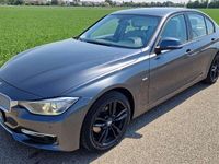 Usata BMW 320 Comfort Edition 184 CV (135 kW) 2013 Grigio Berlina