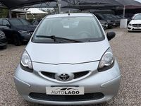 Usata Toyota Aygo Sol 67 CV (49 kW) 2008 Grigio Utilitaria