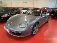 Usata Porsche Boxster 239 CV (175 kW) 2005 Grigio Cabrio
