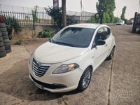 Usata Lancia Ypsilon 95 CV (69 kW) 2012 Utilitaria