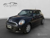 Begagnad Mini ONE 74 HK (54 kW) 2011 Svart Halvkombi