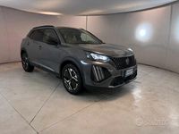 Usata Peugeot 2008 Allure 101 CV (74 kW) 2023 Grigio artense SUV