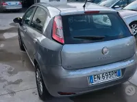 Usata Fiat Grande Punto 95 CV (69 kW) 2012 Grigio Utilitaria