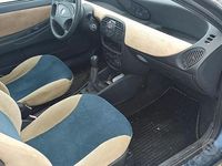 Usata Lancia Ypsilon 60 CV (44 kW) 1999 Blu Utilitaria