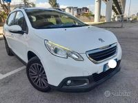 Usata Peugeot 2008 Active 75 CV (55 kW) 2016 Bianco SUV