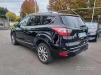 Usata Ford Kuga S 150 CV (110 kW) 2017 Nero SUV
