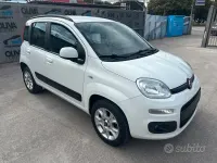Usata Fiat Panda Lounge 80 CV (58 kW) 2014 Bianco Utilitaria