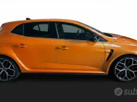 Usata Renault Mégane Trophy 300 CV (220 kW) 2020 Arancione Berlina