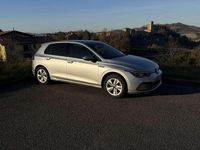 Usata VW Golf VIII Edition 116 CV (85 kW) 2020 Argento Berlina