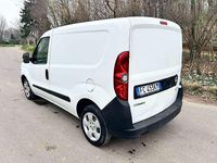 Usata Opel Combo 90 CV (66 kW) 2015 Other Monovolume