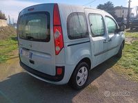 Usata Renault Kangoo 75 CV (55 kW) 2012 Blu Monovolume