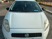 Usata Fiat Grande Punto 77 CV (56 kW) 2010 Bianco Utilitaria