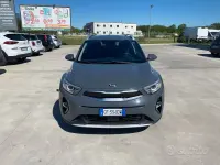 Usata Kia Stonic 82 CV (60 kW) 2021 Grigio SUV