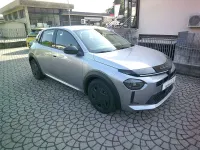 Nuova Lancia Ypsilon 101 CV (74 kW) 2025 Grigio Utilitaria
