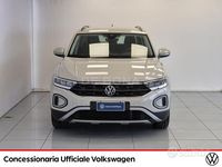 Usata VW T-Roc Business 110 CV (80 kW) 2022 Grigio SUV