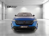 Usata Renault Rafale 300 CV (220 kW) 2024 Bluazzurro SUV