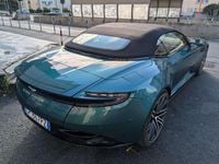 Usata Aston Martin DB12 680 CV (500 kW) 2024 Racing green Cabrio