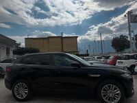 Usata Jaguar F-Pace Portfolio 180 CV (132 kW) 2019 Nero SUV
