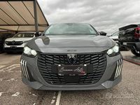 Usata Peugeot 208 Allure 101 CV (74 kW) 2025 Grigio Utilitaria