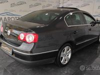 Usata VW Passat Highline 140 CV (102 kW) 2005 Nero Berlina