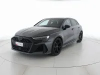 Usata Audi RS3 Comfort 400 CV (294 kW) 2025 Grigio daytona perlato Berlina