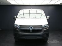 Usata VW Caravelle Trendline 110 CV (80 kW) 2022 Bianco Monovolume