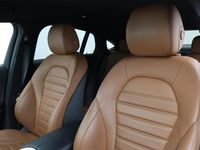 Begagnad Mercedes GLC300 Premium 306 HK (225 kW) 2021 Grå Sportkupé