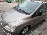 Usata Fiat Multipla Dynamic 120 CV (88 kW) 2008 Giallo Monovolume