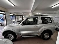 Usata Mitsubishi Pajero 115 CV (84 kW) 2002 Argento SUV