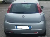 Usata Fiat Grande Punto 90 CV (66 kW) 2009 Grigio Utilitaria
