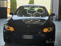 Usata BMW 325 M Sport 218 CV (160 kW) 2006 Blu Coupé