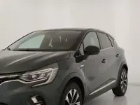 Usata Renault Captur Equilibre 101 CV (74 kW) 2024 Nero SUV