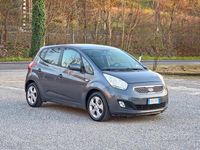 Usata Kia Venga EX 89 CV (65 kW) 2010 Grigio Utilitaria
