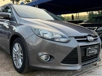 Usata Ford Focus Titanium 116 CV (85 kW) 2014 Grigio chiaro Station wagon